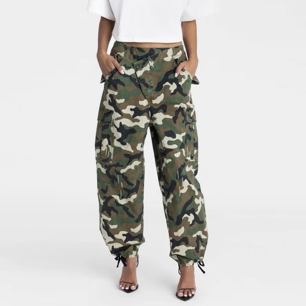 NEW Women's Dark Camo Cargo Pants Cotton Canvas Tapered Waist MED-KBB by Kahlana